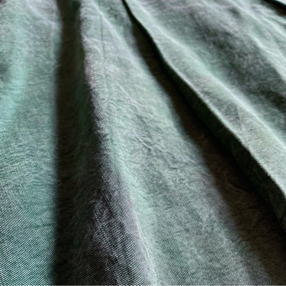 VINTAGE Tencel mini skirt with pleats, women’s size medium/large - Picture 4 of 7